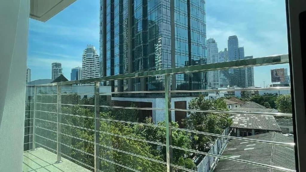 Vivi Avenue Thonglor Διαμέρισμα Μπανγκόκ Εξωτερικό φωτογραφία